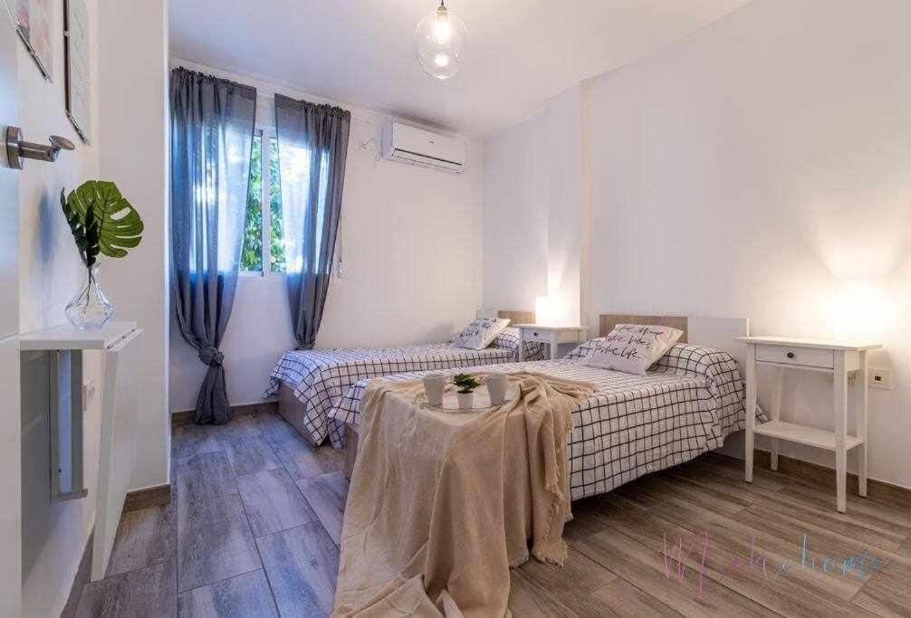 Apartamento 1 En Estadio Sevilla 6 Plazas Y Metro Eksteriør billede